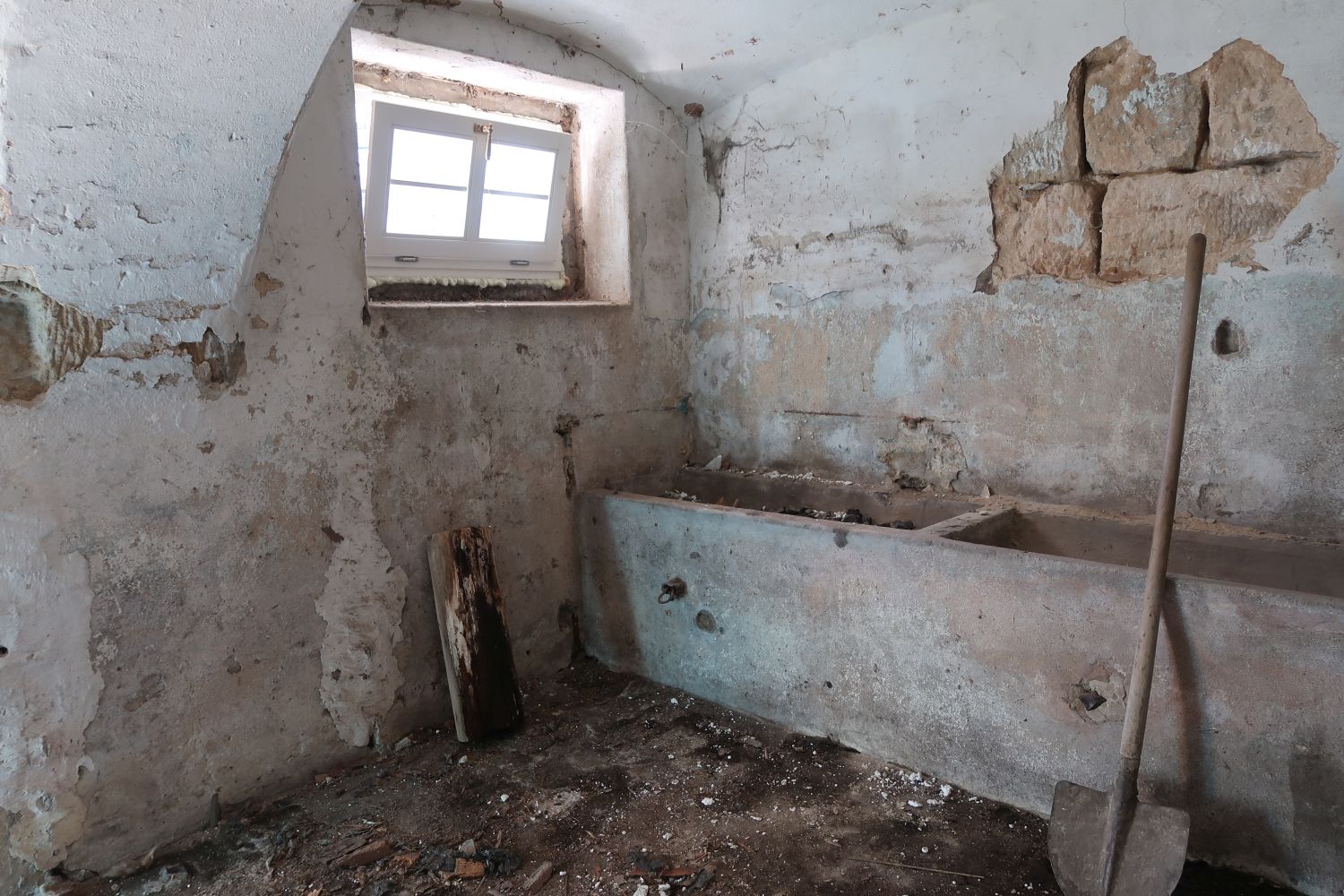 rekonstrukce historicke chalupy puvodni chlev