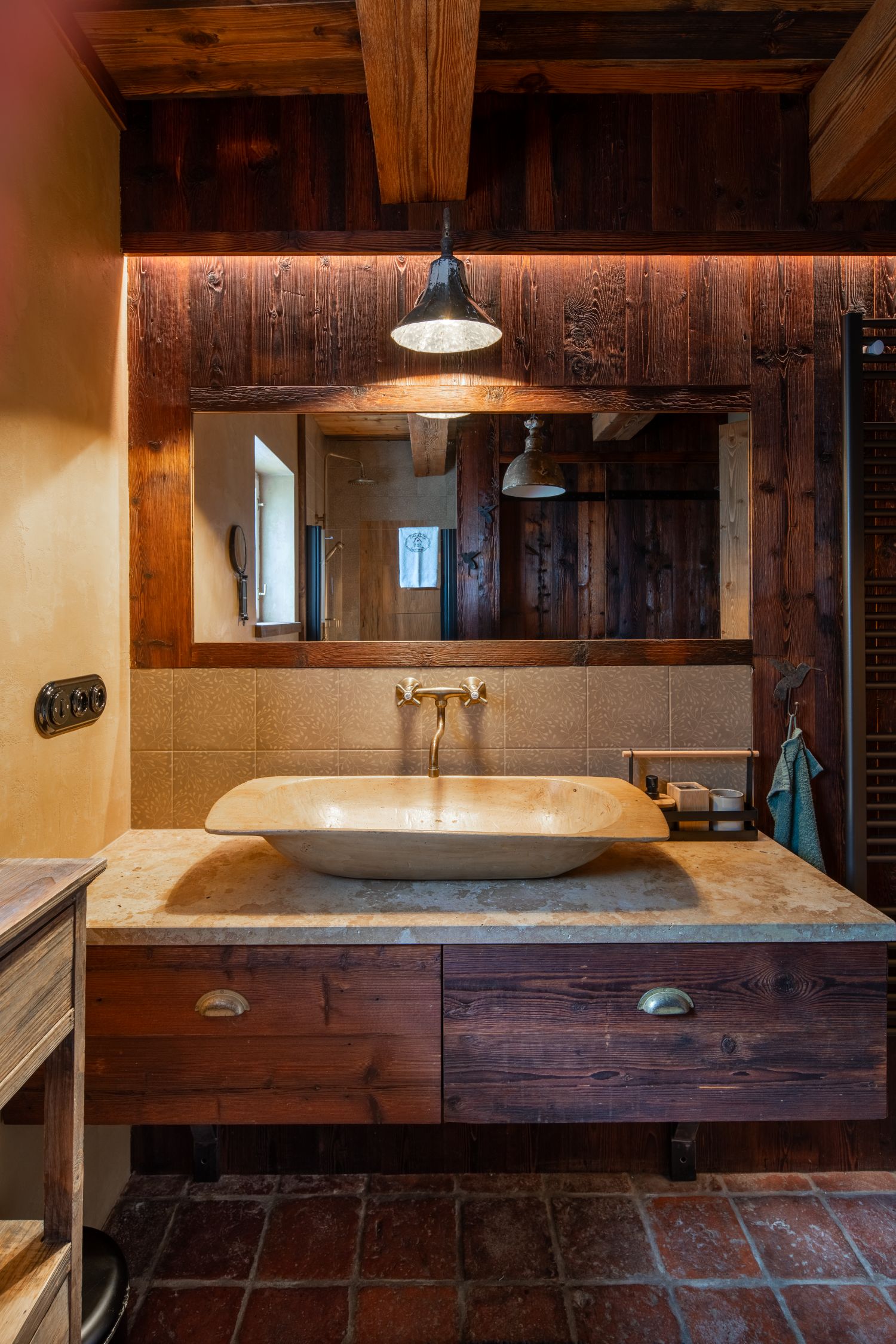 Roubenka Beneska koupelna v prizemi