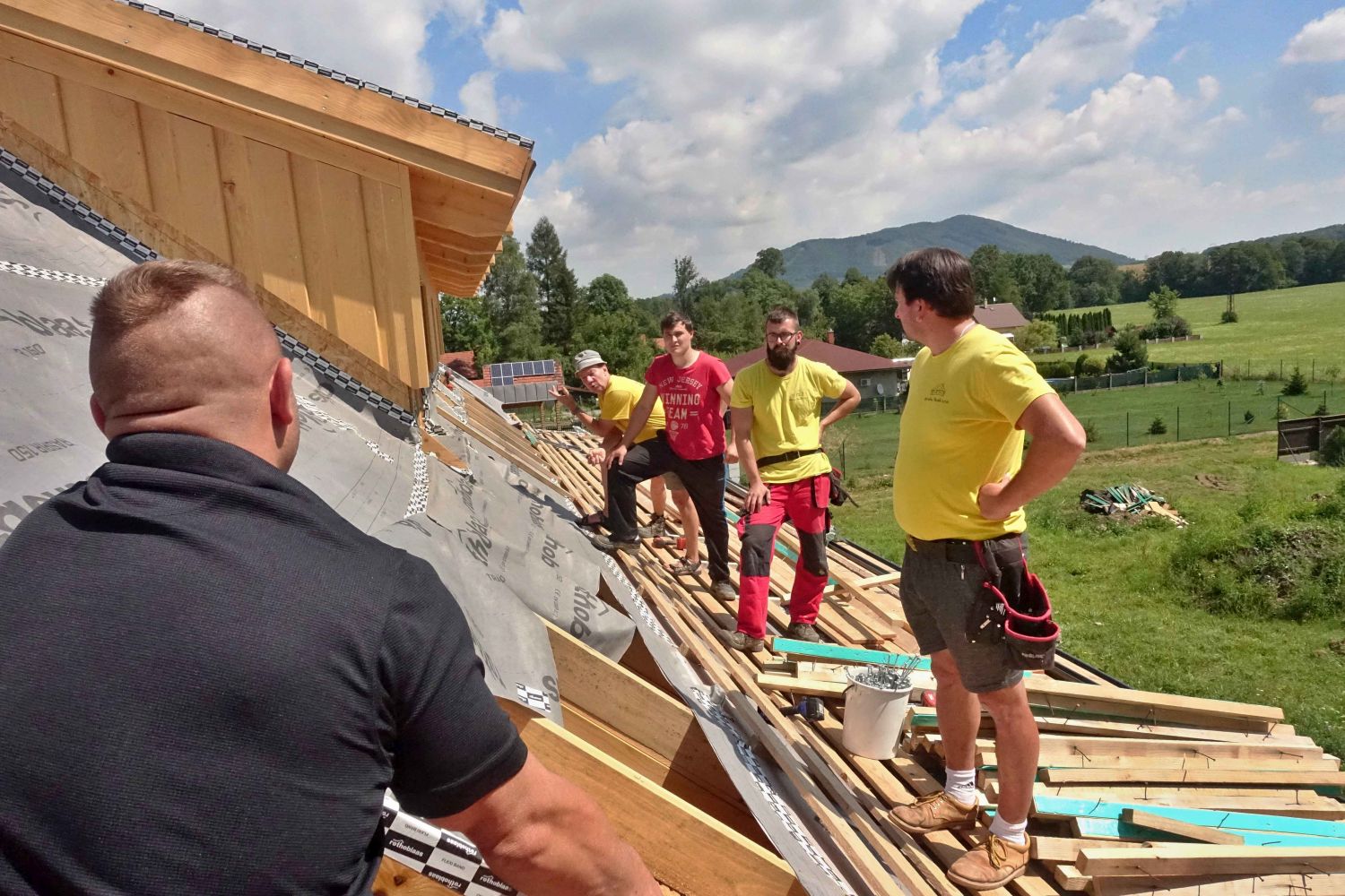 sruby pacak prace na stavbe