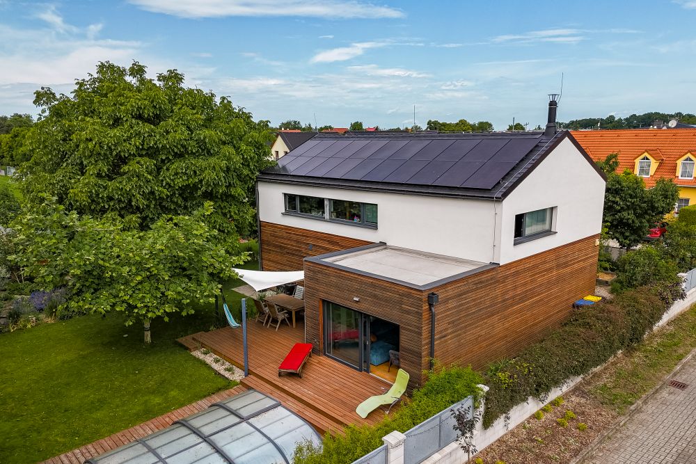 3-dřevostavba-ATRIUM-pro-vekou-rodinu