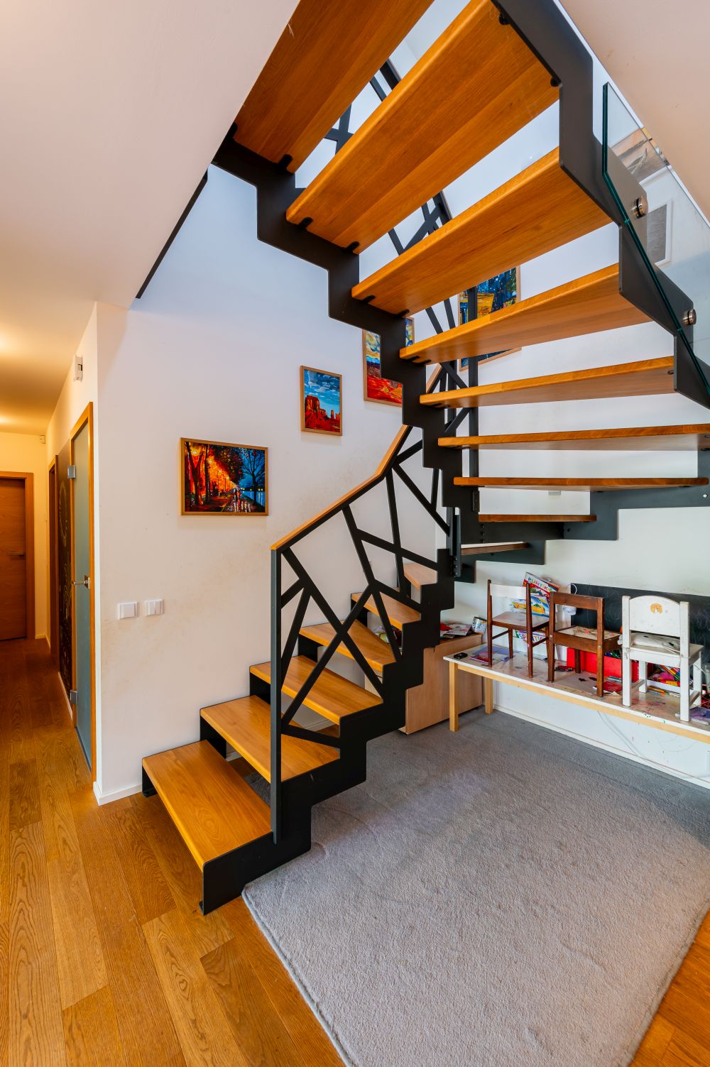 8-dřevostavba-ATRIUM-pro-vekou-rodinu