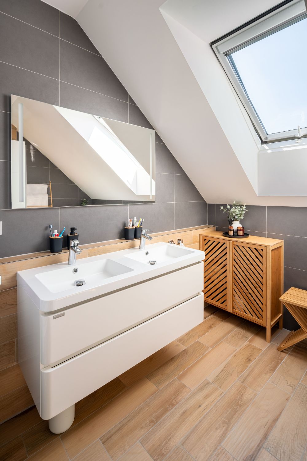 15 Dřevostavba na větrné hůrce