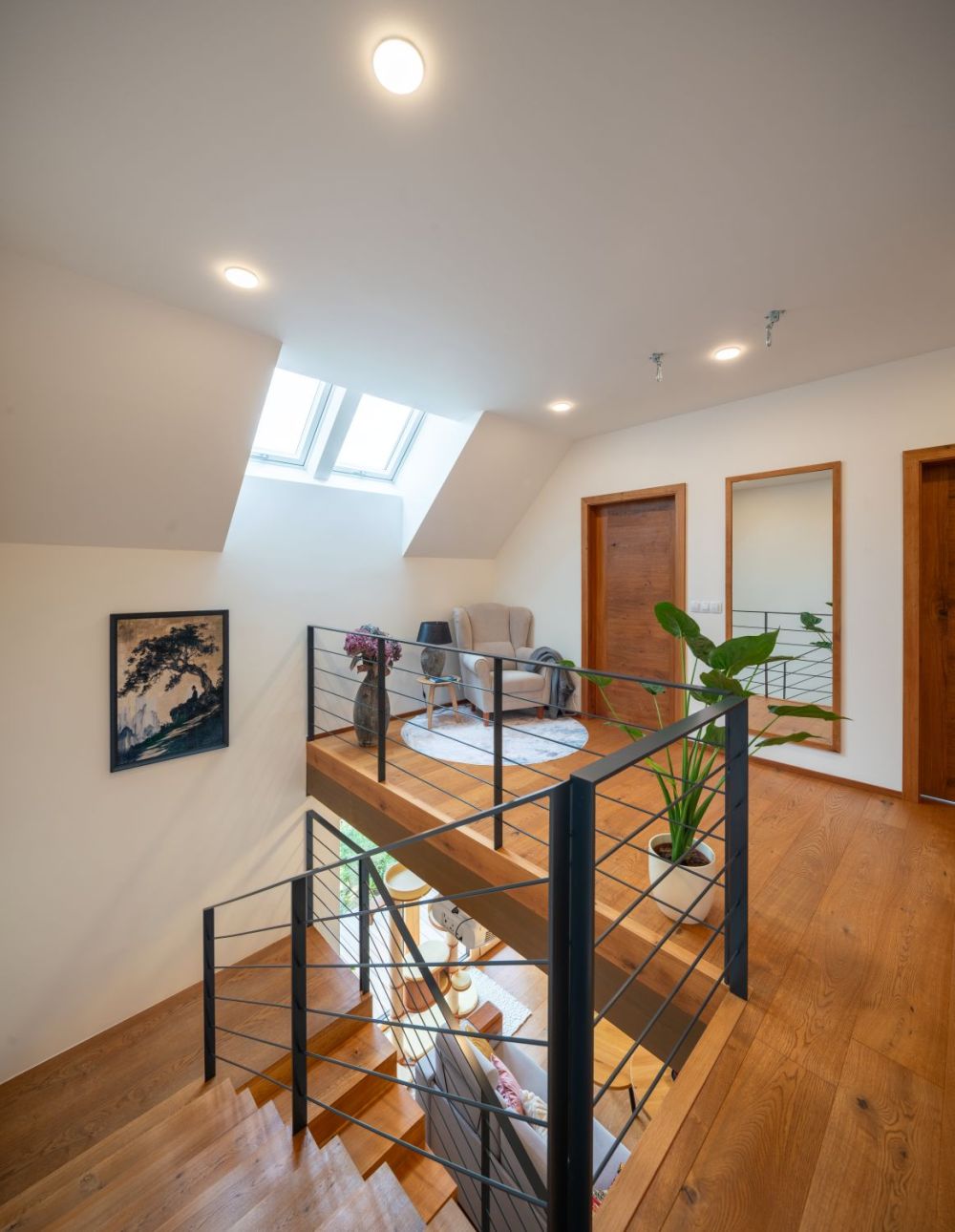 Rozkvetlá-dřevěná-symfonie-patro