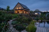 thumb 1_Rozkvetlá dřevěná symfonie