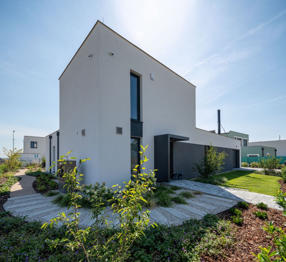 3 Na stejné startovní čáře