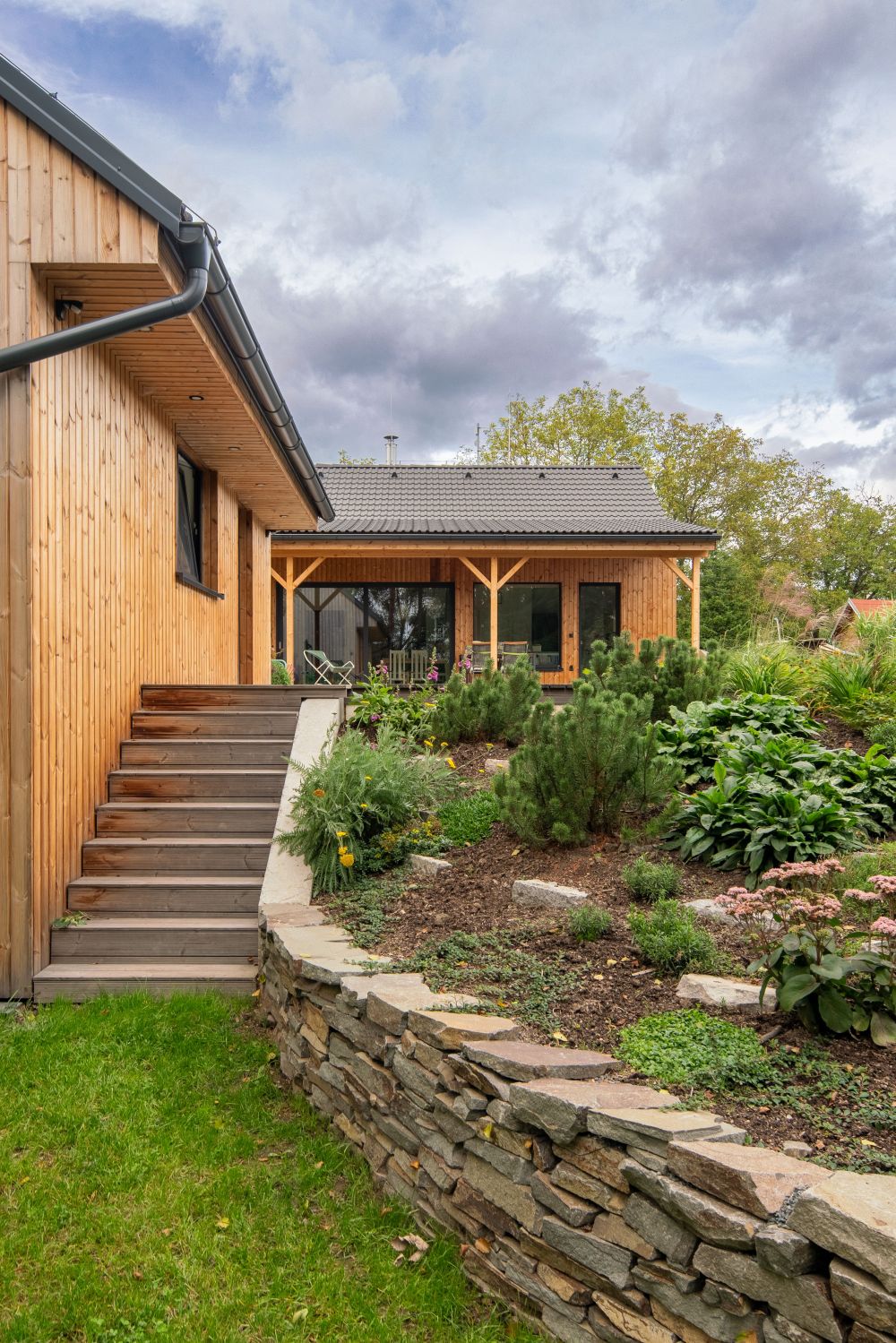 6 V zátiší s lekníny