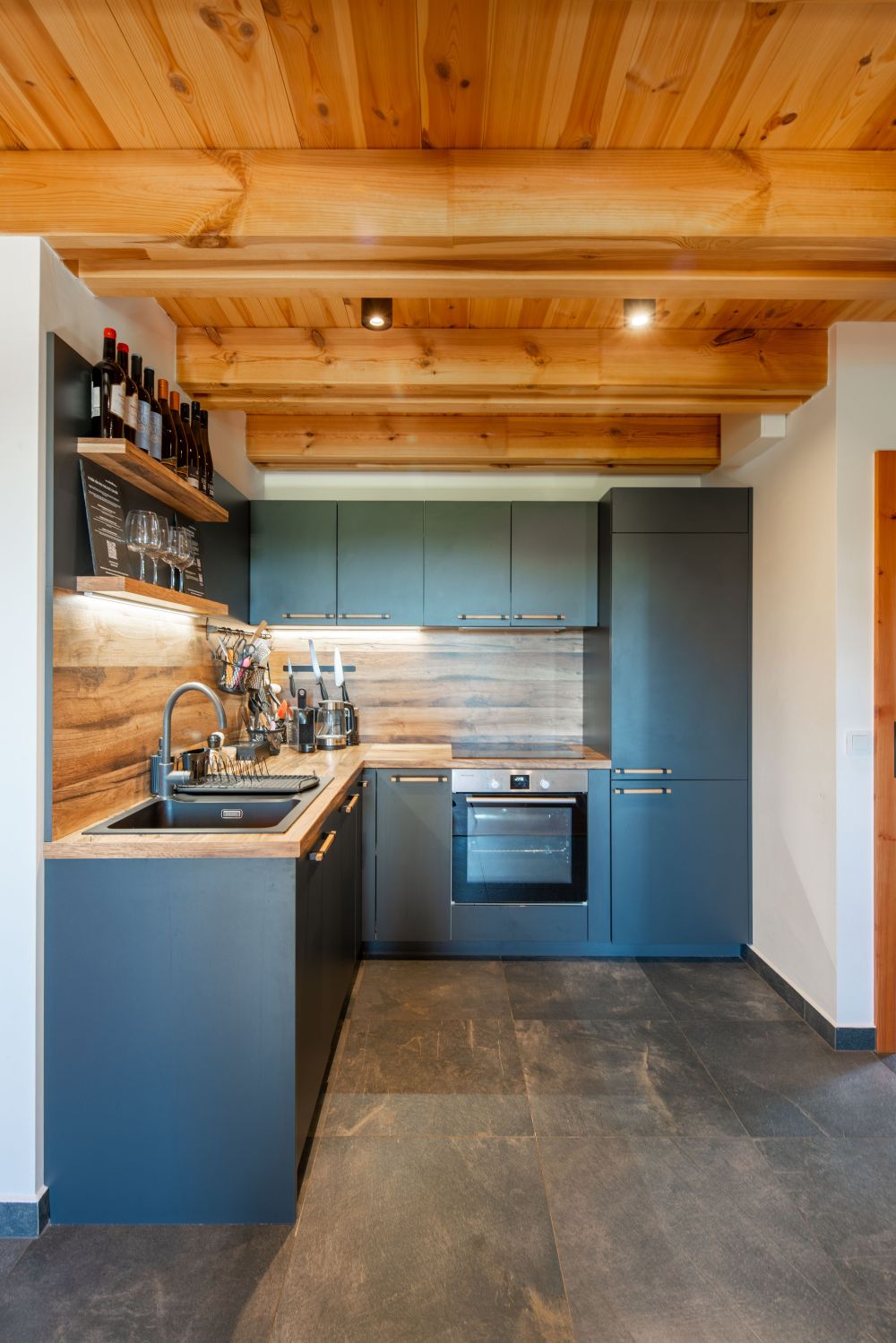 Roubenka v Orlických horách 14