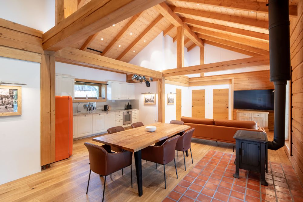 Zrcadlová roubenka na soutoku 7