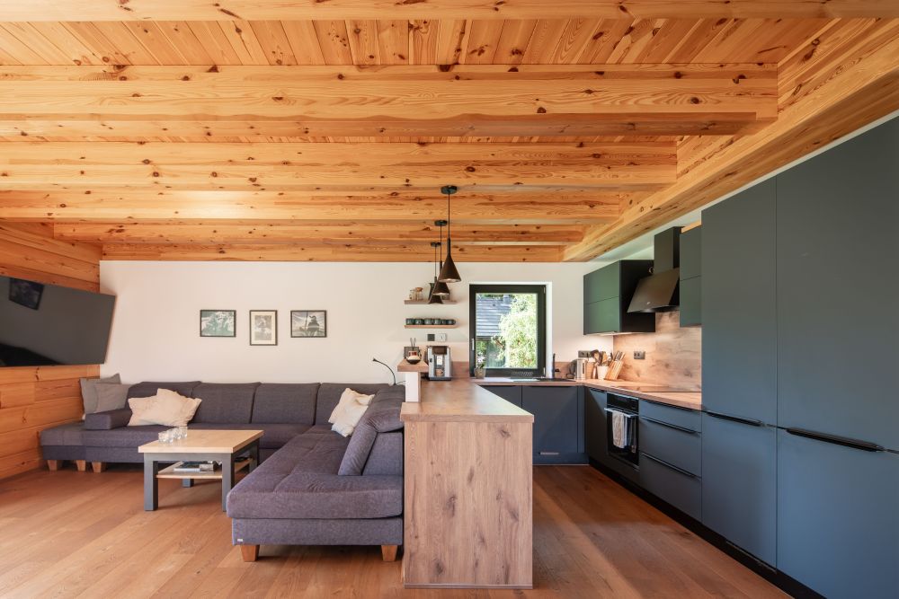 8 Výstavní poloroubenka