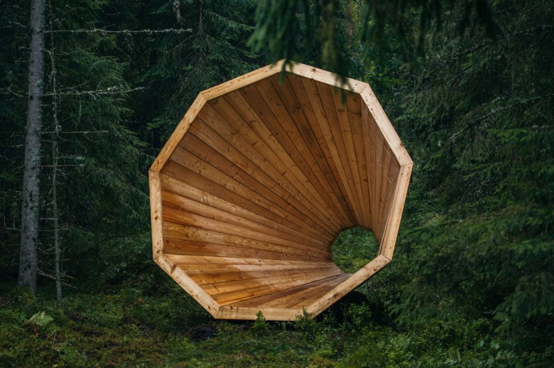 V Estonsku dali matce přírodě megafon. Co nám řeknou lesní zvuky?