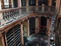 03 knihovnu anny amalie uchránil před shoření strop z masivního dřeva