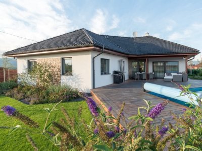 merkur-126-drevostavba-na-klic