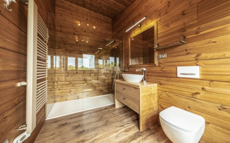 srubovy-dum-kontilo-ze-systemu-smartlog