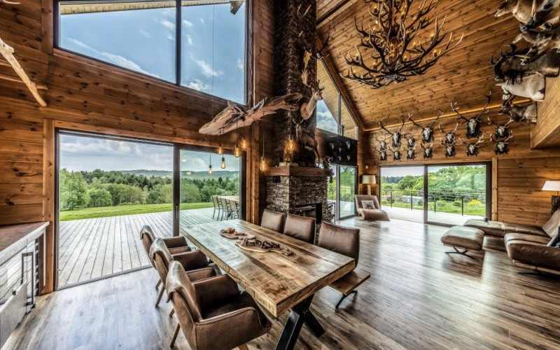 srubovy-dum-kontilo-ze-systemu-smartlog