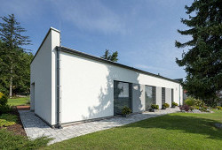 Pod tou skálou, kde si voda nechá poroučet