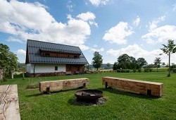 Překvapení v tradičním kabátě