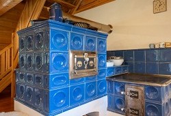 Roubenka s kapličkou