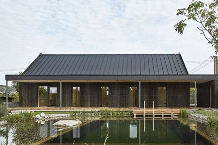 Když design chytře splyne s okolní přírodou