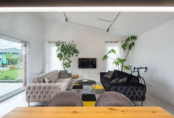 Kde kovářova kobyla bosa nechodí