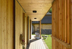 V dobré společnosti