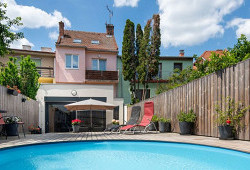 Dům, který prošel dveřmi