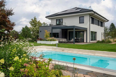 Chytrý následník aneb znovu a lépe